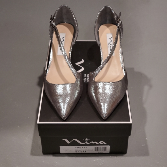 Nina Shoes - NEW! Nina Tirisa Metallic Evening Pumps
